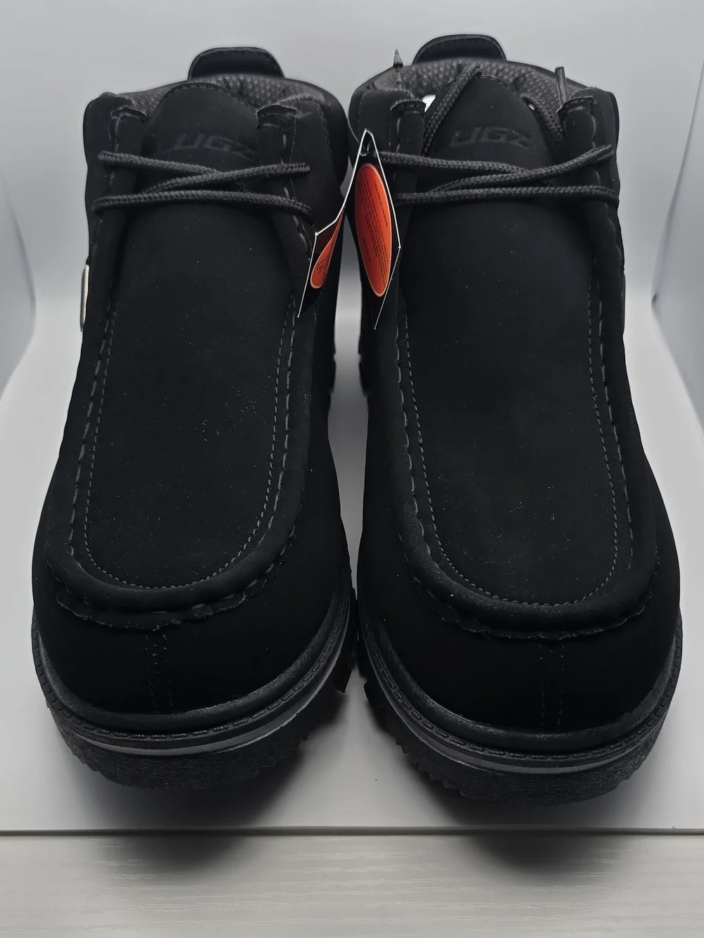 UGG Men’s Black Chukka Boot with Lug Sole Mens 11 Womens 12.5